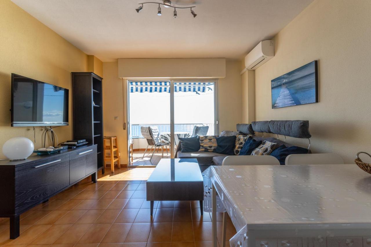 Apartment With Sea View อัลมูเญการ์ ภายนอก รูปภาพ