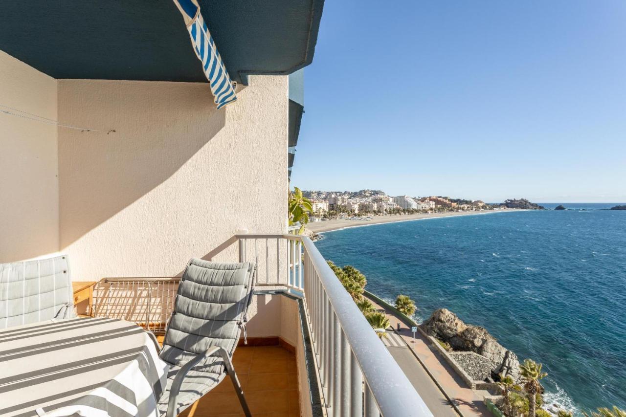 Apartment With Sea View อัลมูเญการ์ ภายนอก รูปภาพ
